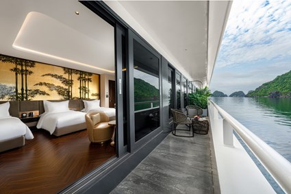 2 DAYS 1 NIGHT CATHERINE LUXURY CRUISE